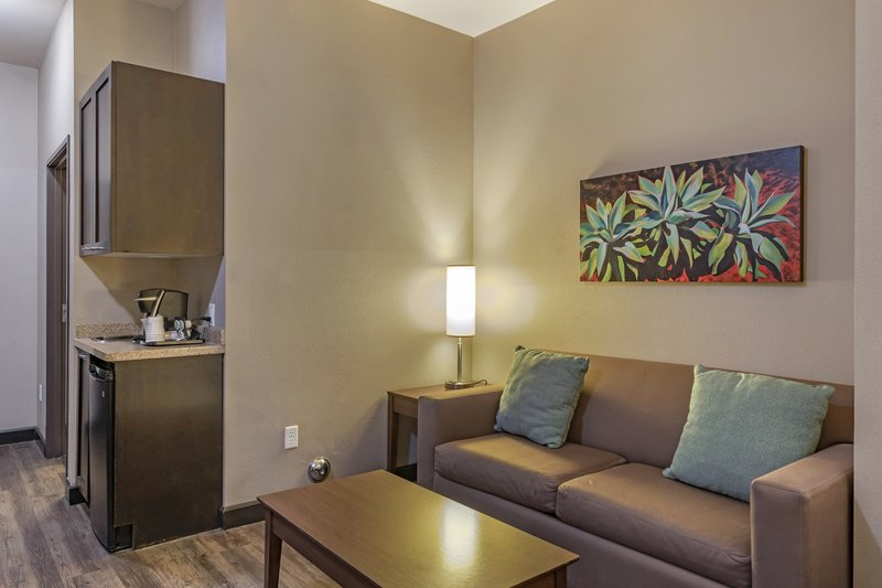 Holiday Inn Express and Suites Indio