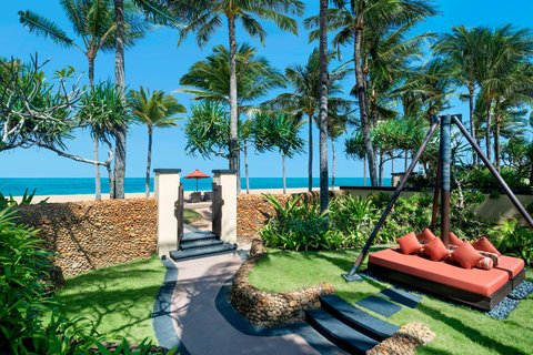 Oceanfront Strand Villa