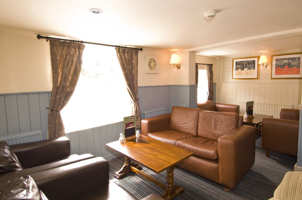 Premier Inn Aylesbury, Suffolk