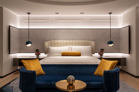Ritz-Carlton Suite Bedroom