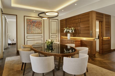 The Ritz-Carlton Albertina Suite - Dining Area