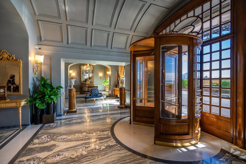 Guest photo