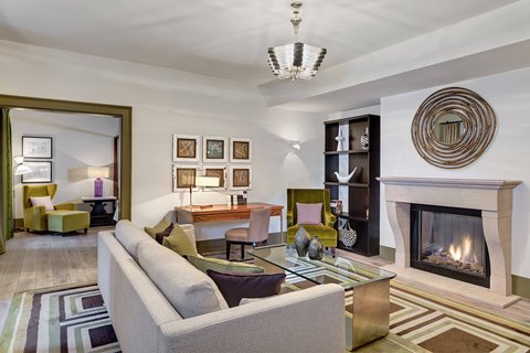 Moser Suite Living Room with fire place