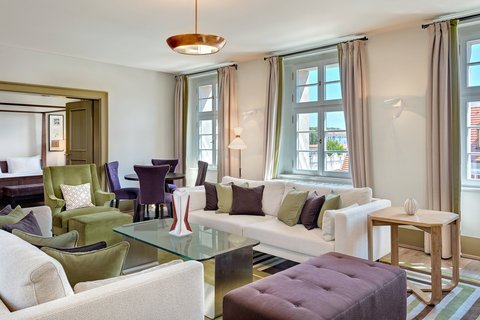 Executive Suite Living Room