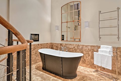 Tower Suite Bathroom
