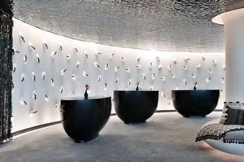 Welcome Desk