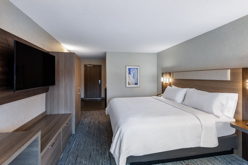 Holiday Inn Express & Suites WADSWORTH