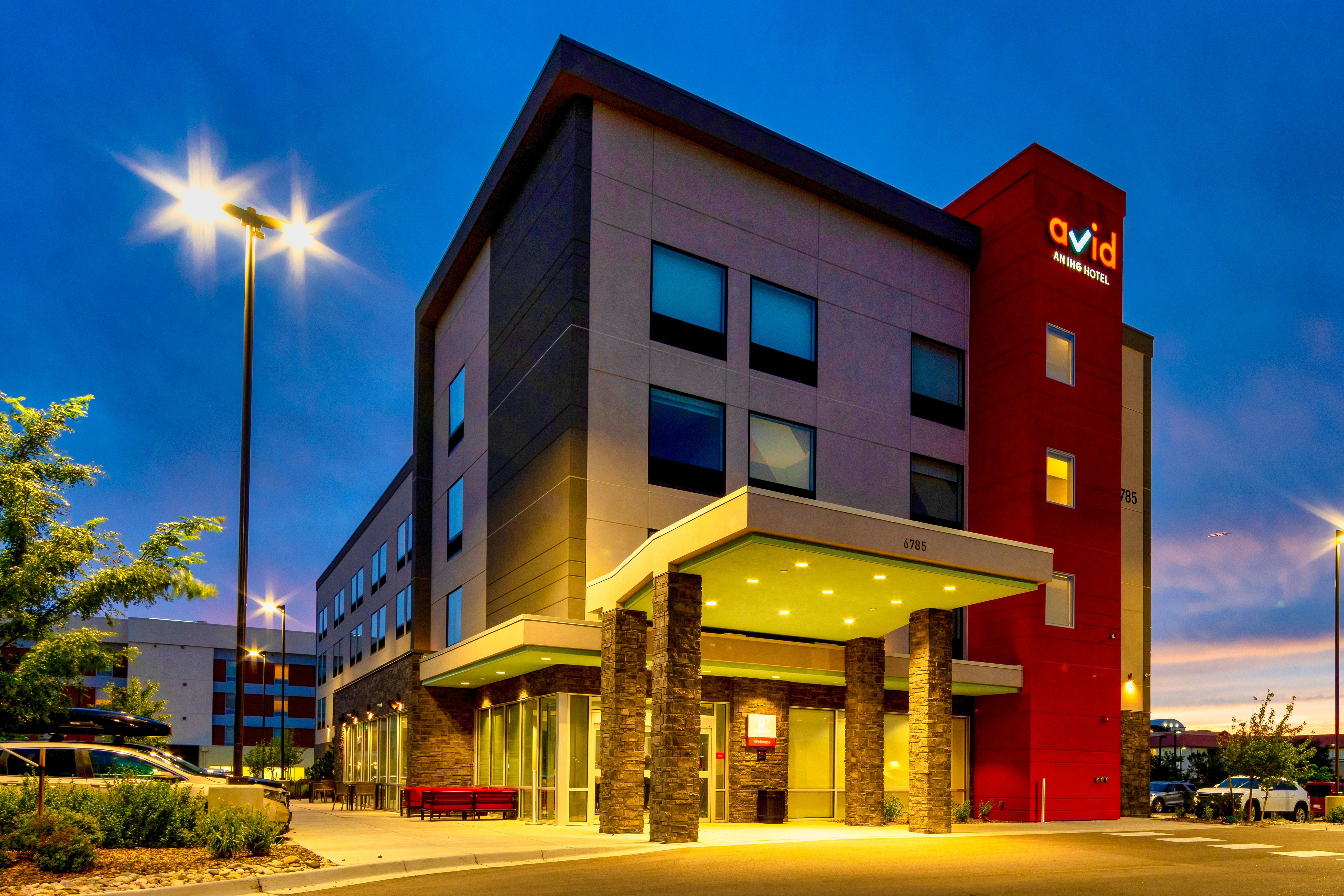 avid hotel Denver Airport Area