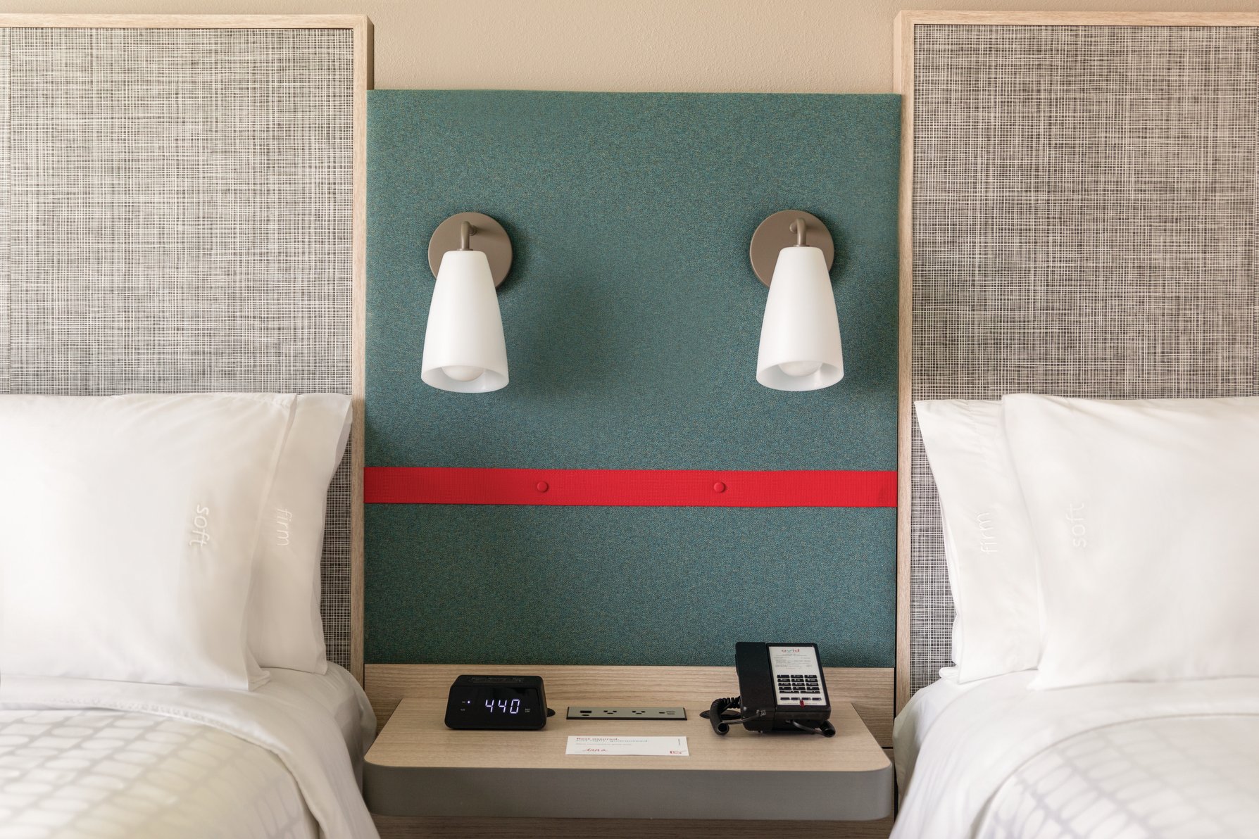 Avid hotels - Oklahoma City Airport Room Type - 2 Queen Beds Standard Mobil Access Tub
