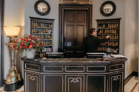 Concierge Desk