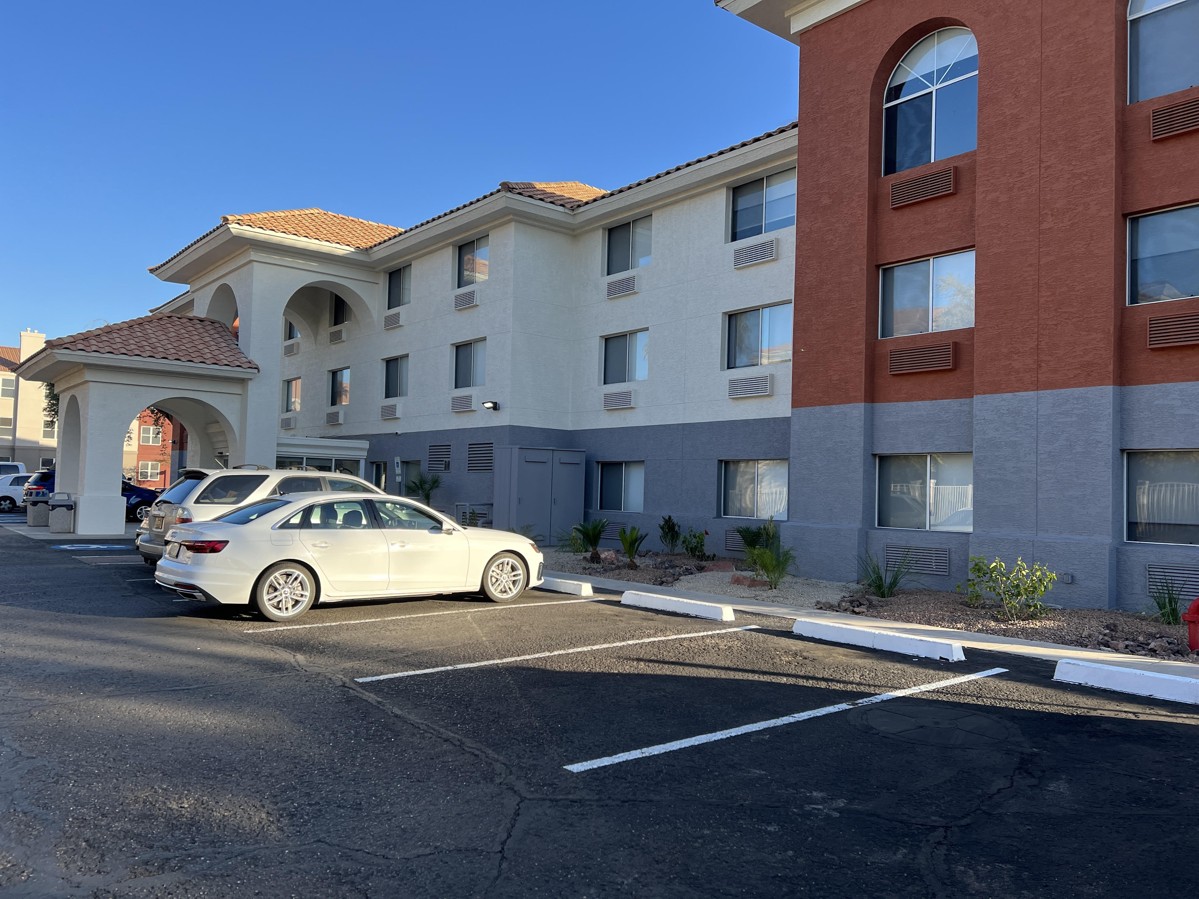 Holiday Inn Express & Sts Phoenix-Mesa W