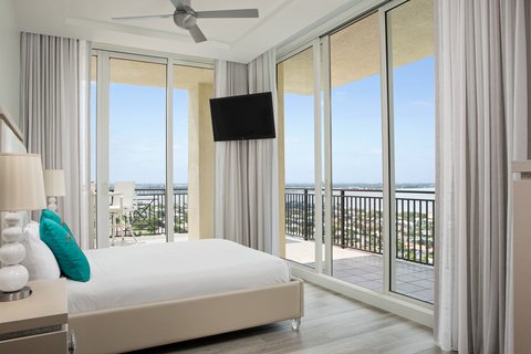 Penthouse Suite - King Bedroom