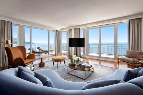 Presidential Suite Living Room