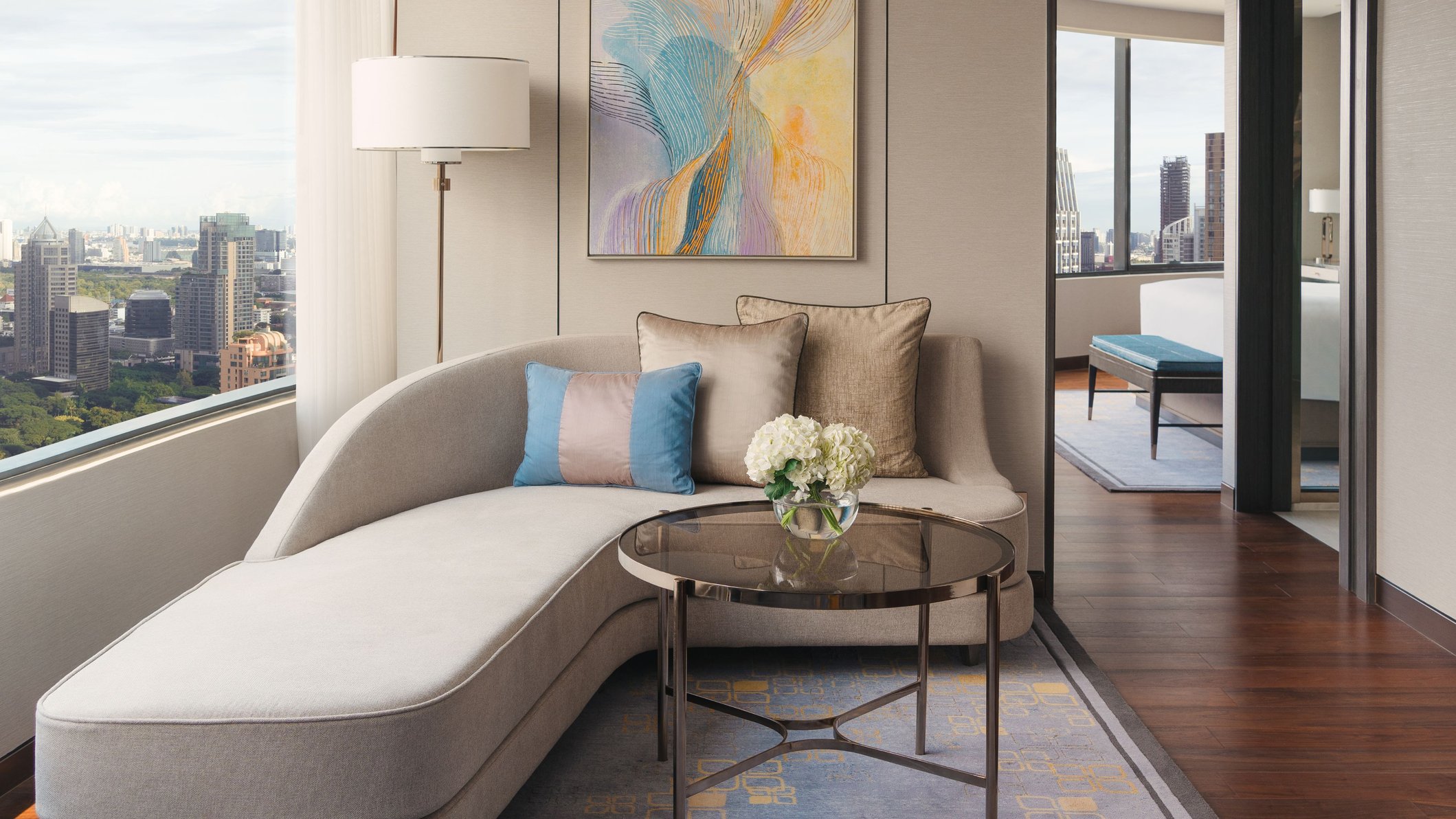 InterContinental Bangkok Room Type - 1 King Junior Suite
