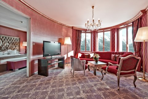 Deluxe Suite