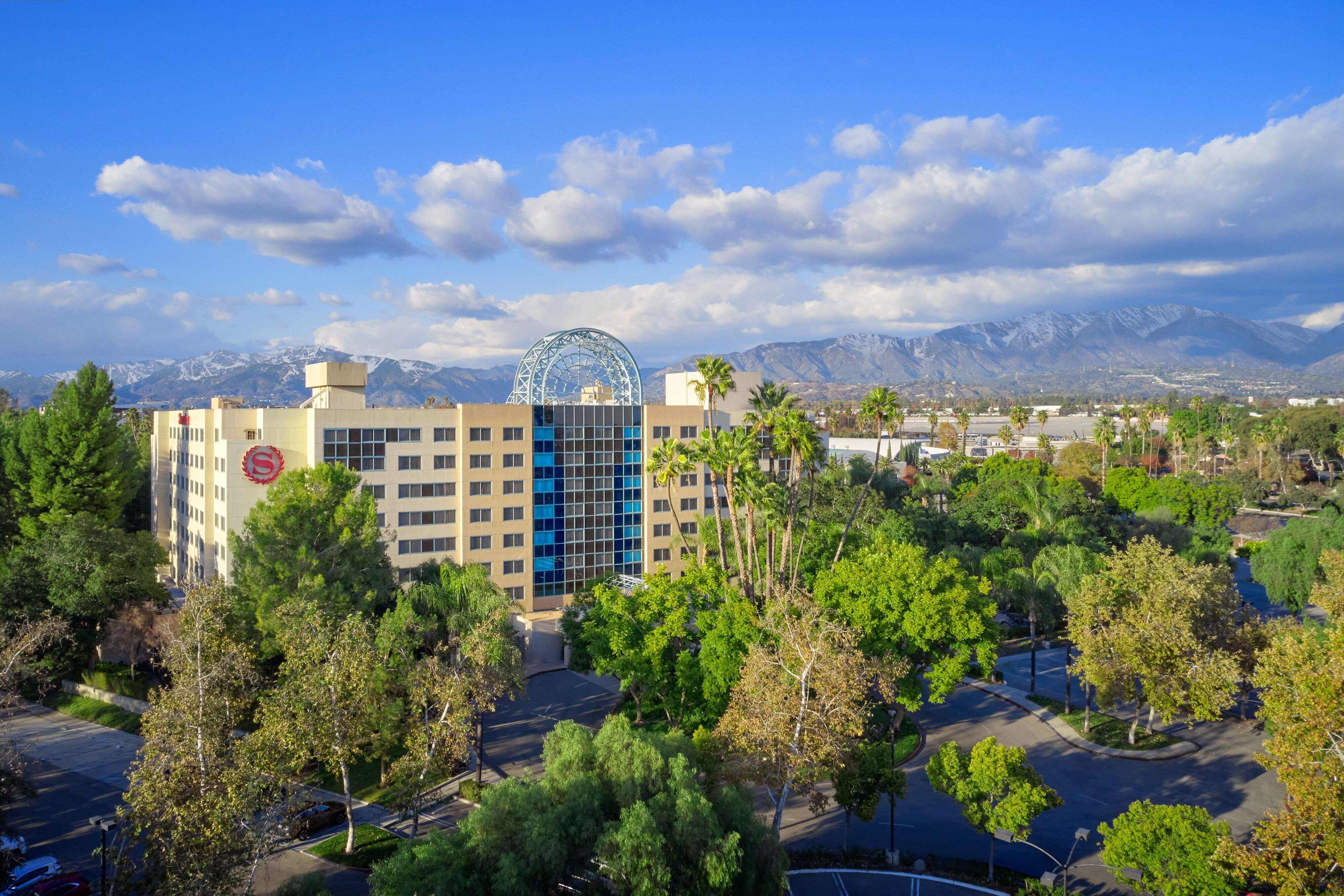 Sheraton Fairplex Hotel & Conference Ctr