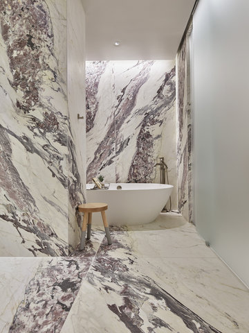 Caruso Suite Master Bathroom