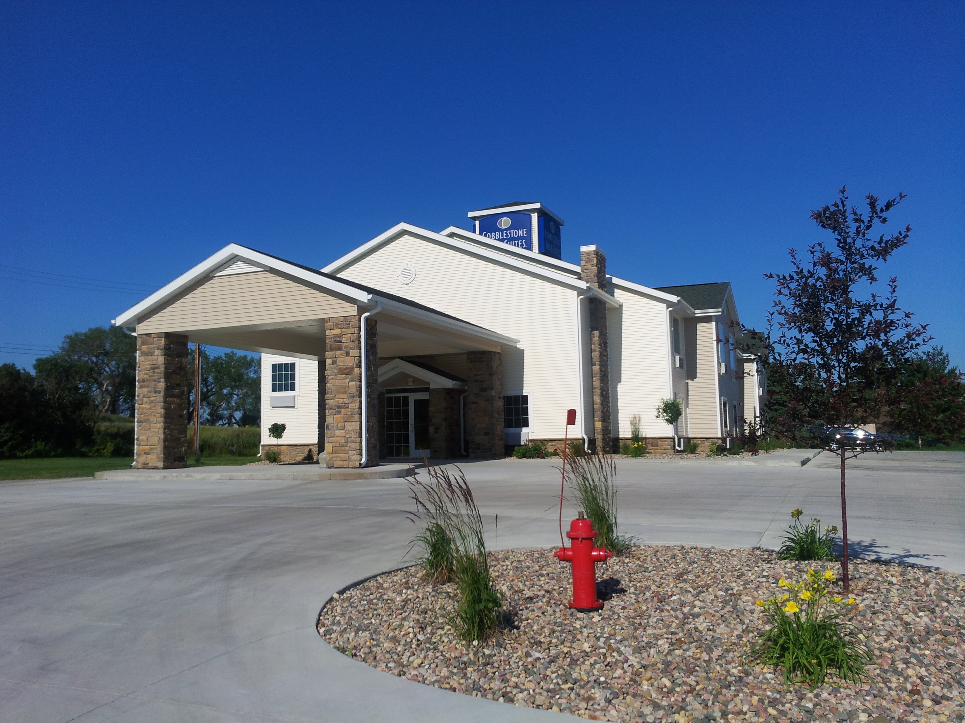 Cobblestone Inn & Suites