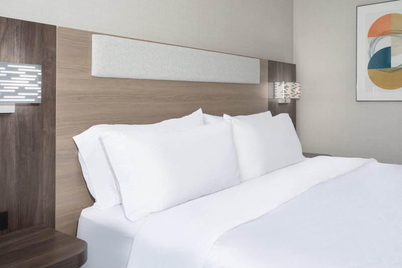 HOLIDAY INN EXPRESS HELENA