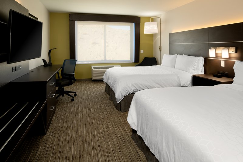 Holiday Inn Express and Suites Bullhead City