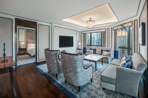 Royal Club Suite Living Room