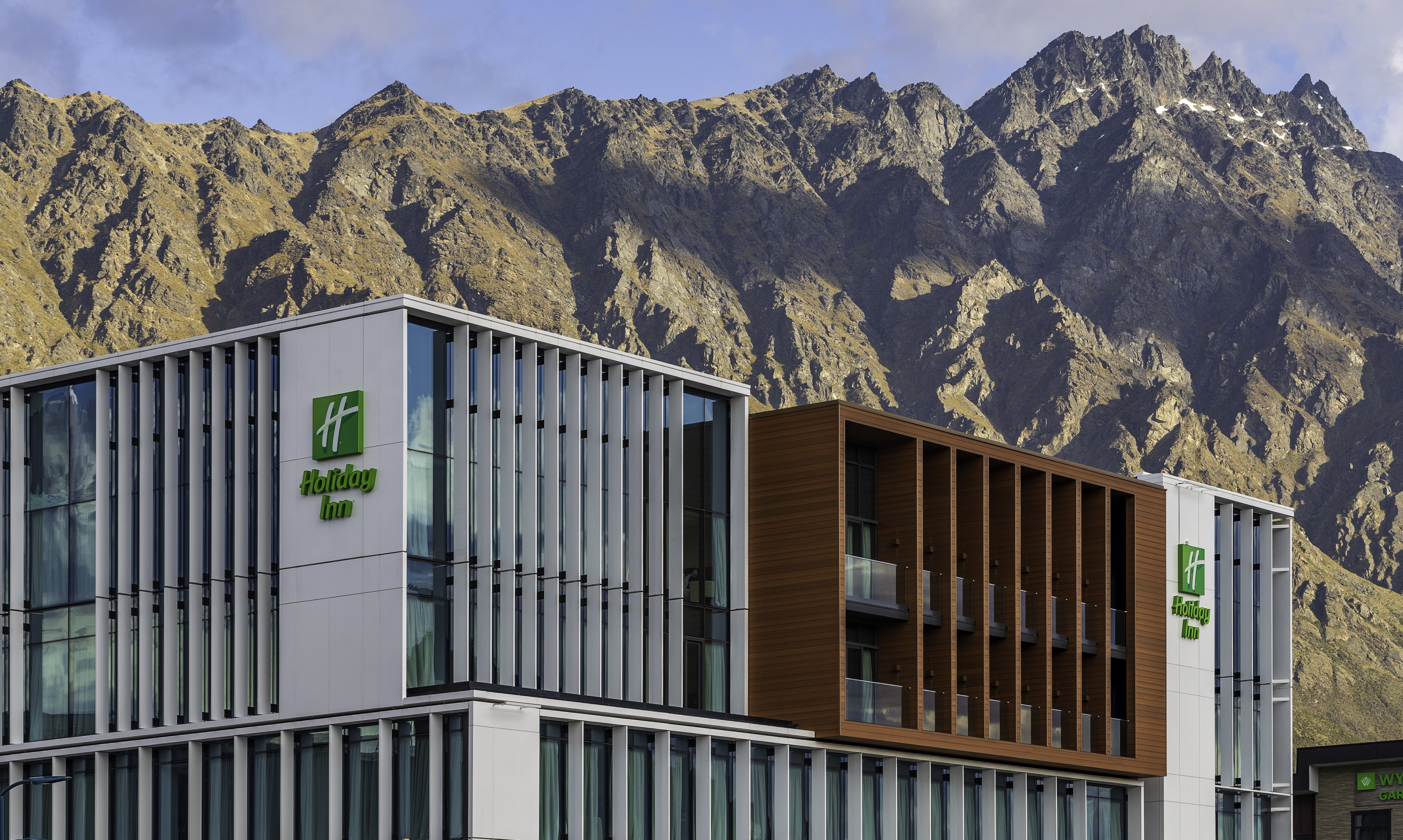 Holiday Inn Remarkables Park