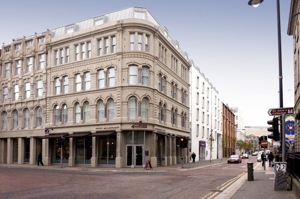 Premier Inn Belfast City Cathedral Quarter