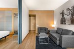 Standard Room, Guest room, 1 King, Street view