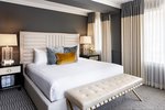 Ambassador, Suite, 1 King