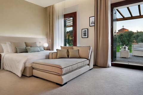 Uliveto Deluxe Guest Room