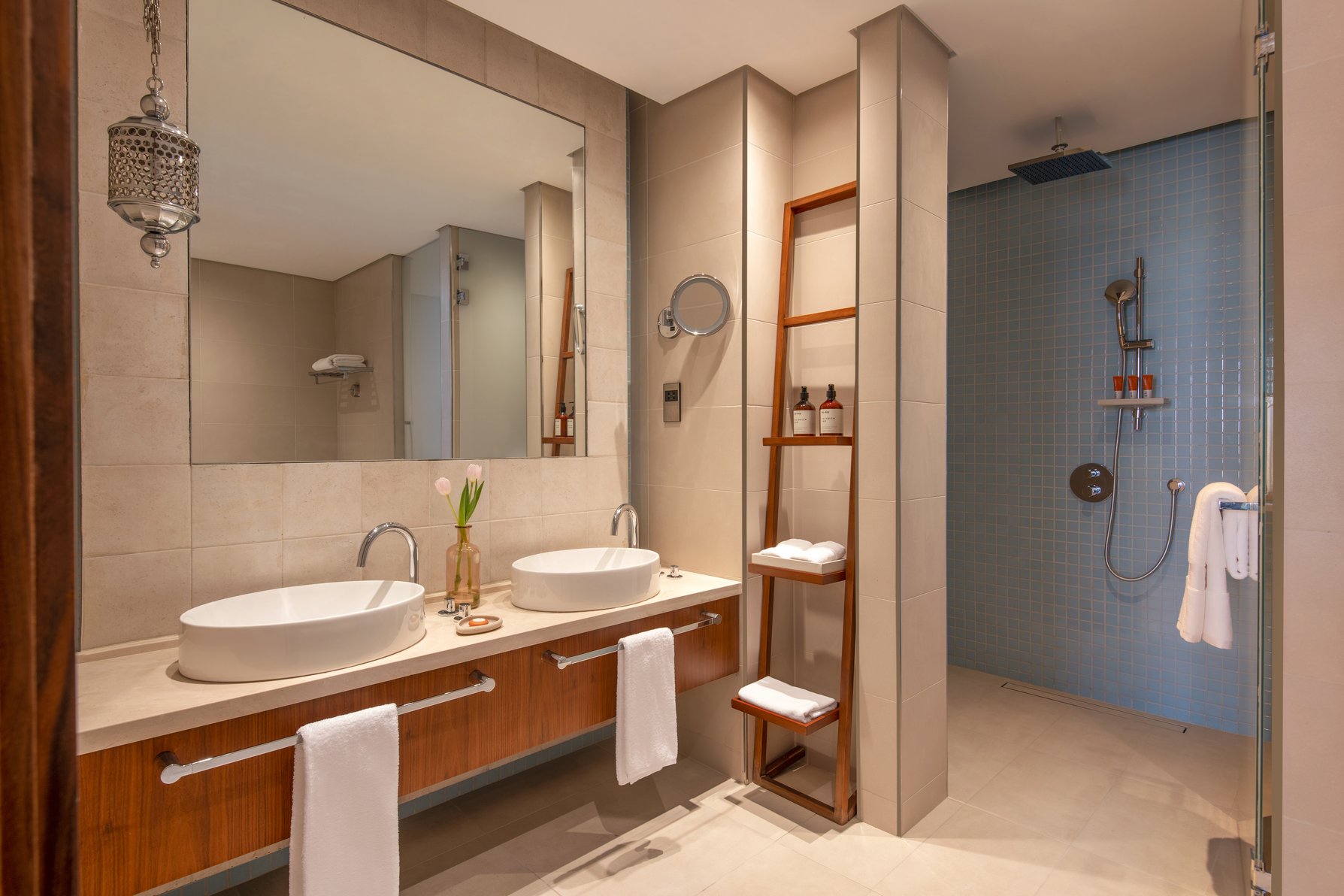 ABESQ DOHA HOTEL & RESIDENCES, an IHG hotel Room Type - One-Bedroom Suite