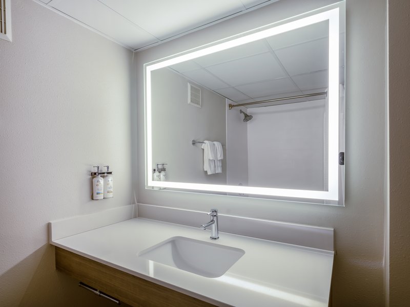 Holiday Inn Express Greensboro I-40@Wendover