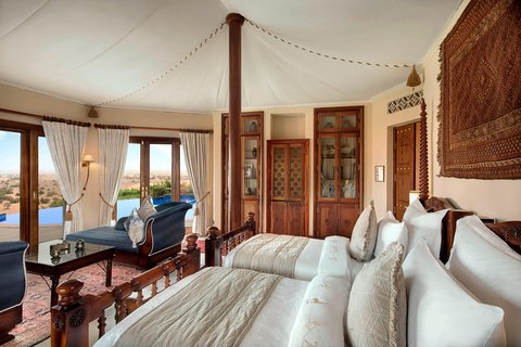 Twin/Twin Presidential Villa
