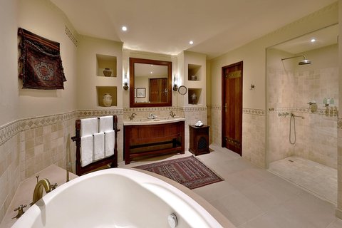Presidential Villa Bathroom