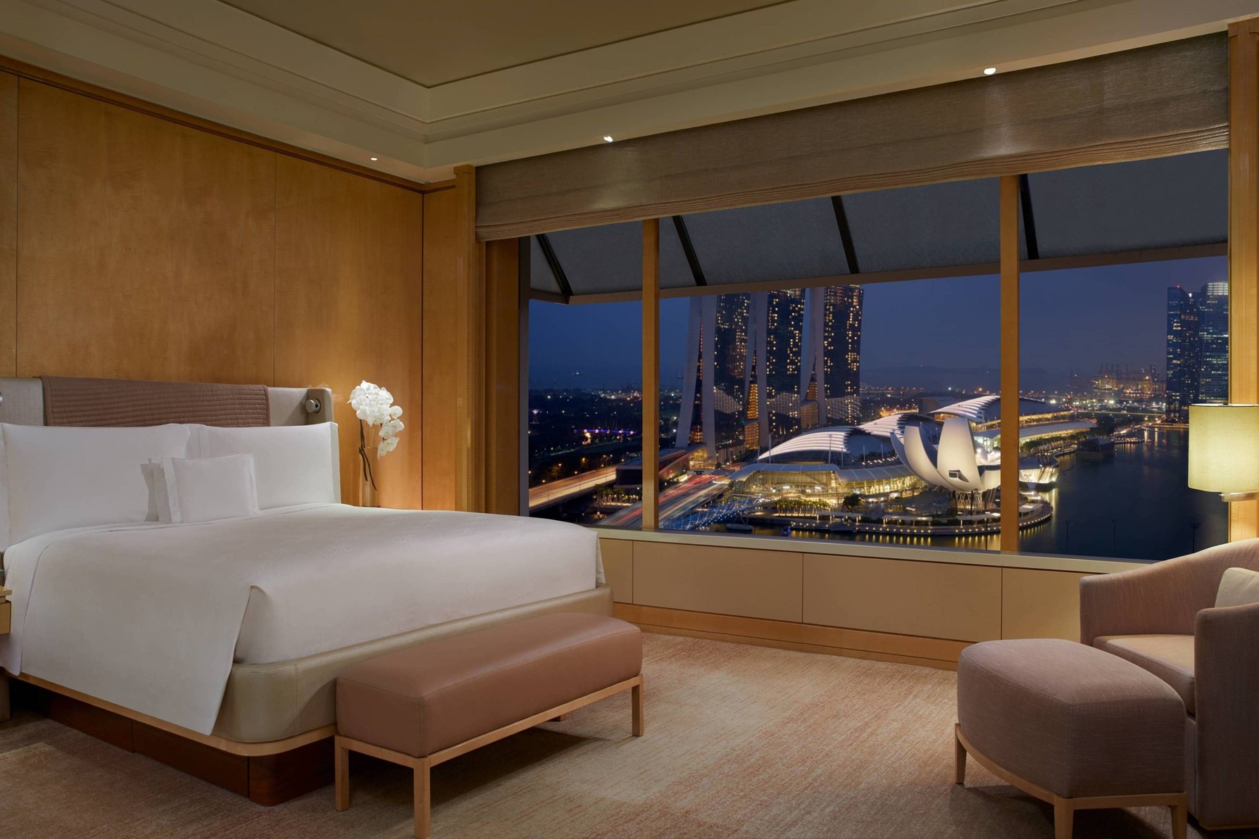The Ritz-Carlton, Millenia Singapore Room Type - Millenia Suite, Club lounge access, 1 Bedroom Suite, 1 King, Marina Bay view The Ritz-Carlton, Millenia Singapore Room Type - Millenia Suite, Club lounge access, 1 Bedroom Suite, 1 King, Marina Bay view