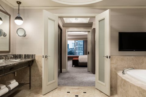 Presidential Suite Bathroom