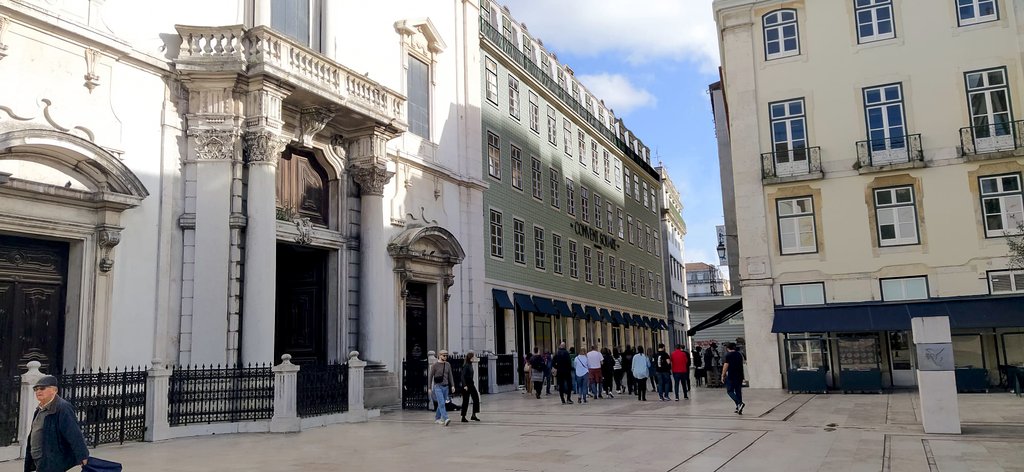 Convent Square Lisbon Hotel and S.Domingos Church - Rossio