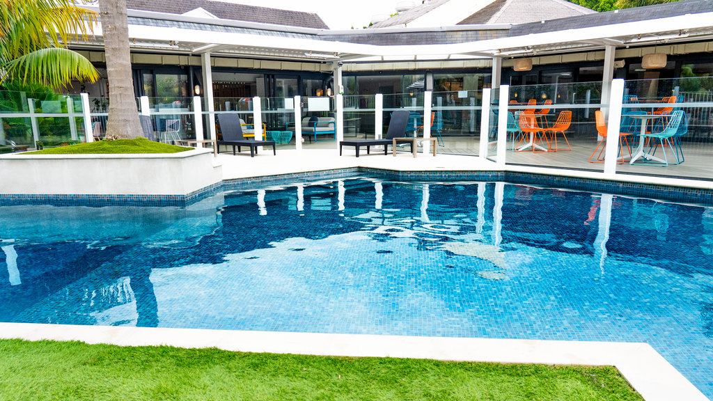 Holiday Inn Auckland Airport, an IHG Hotel - Outdoor Swimming Pool