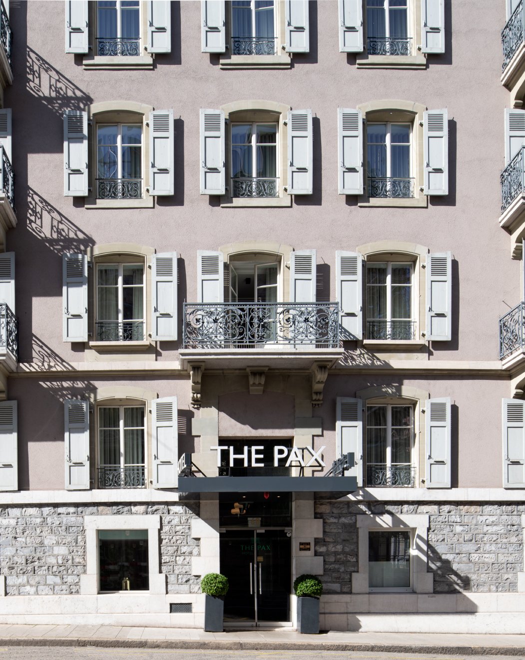 Pax Hotel