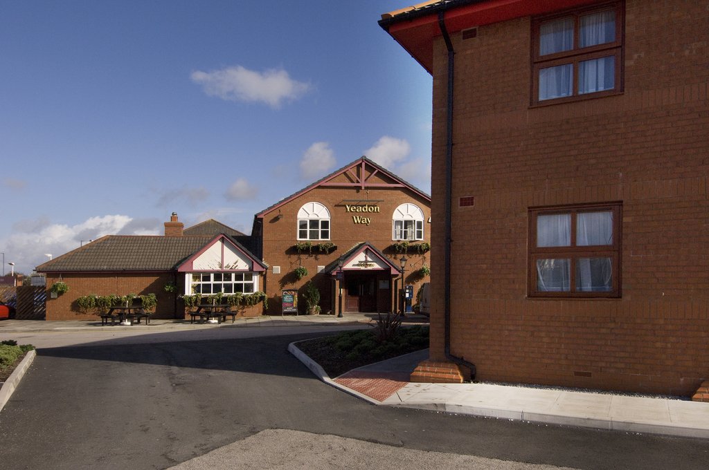 Premier Inn Blackpool - Beach