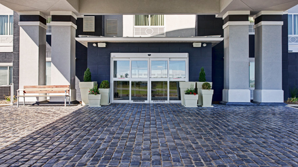 Holiday Inn Express & Suites NORTH FREMONT, Sandusky
