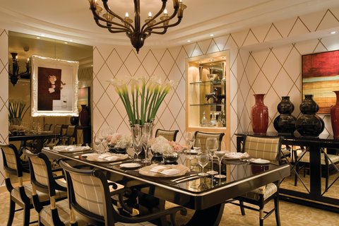 Garden Suite Dining Room