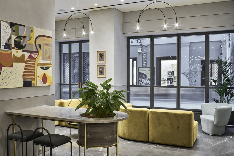 Perianth Hotel