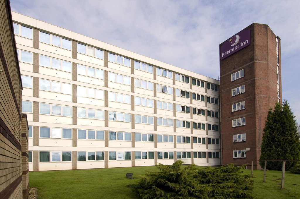 Premier Inn Cardiff North, Newport