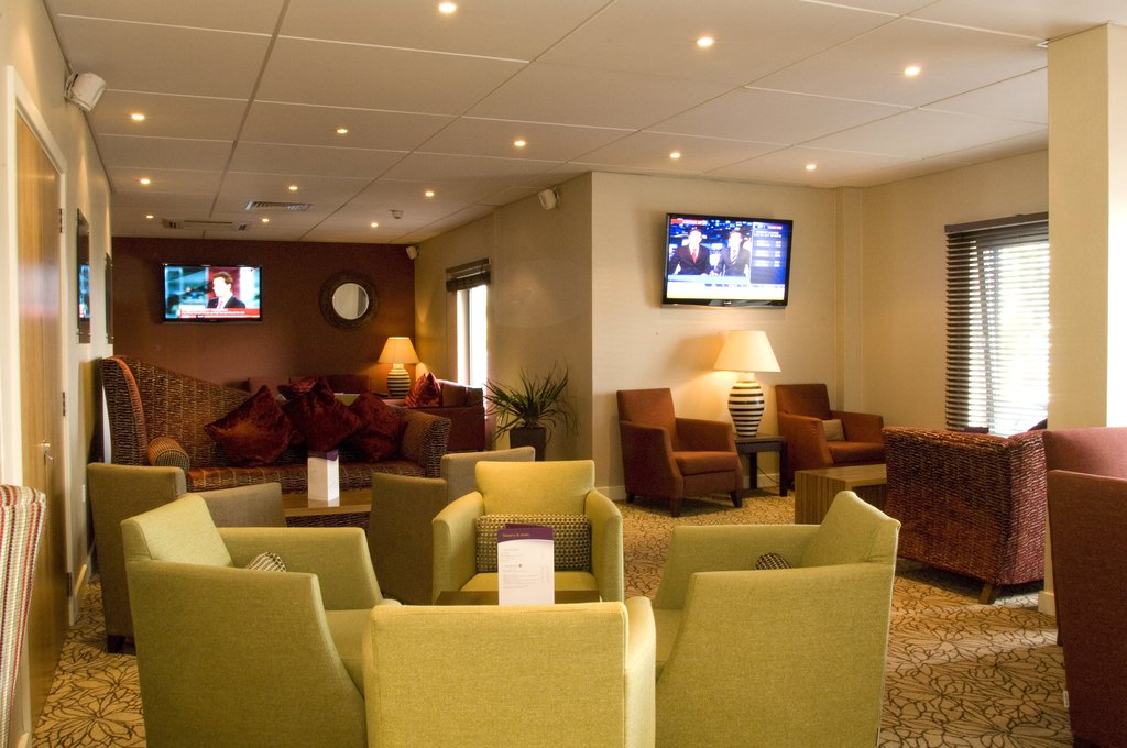 Premier Inn Castleford (Xscape, M62 J32)