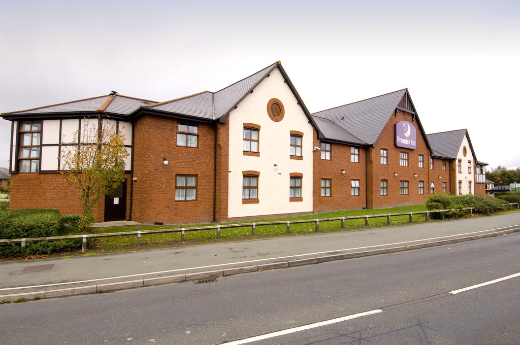 Premier Inn Chester Central (South East), Blackburn with Darwen