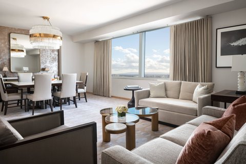 Executive Suite - Living Room