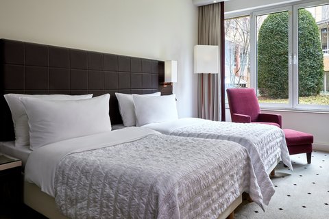 Deluxe Room - Twin