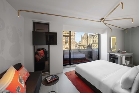 King Wonderful Exchange Guest Room