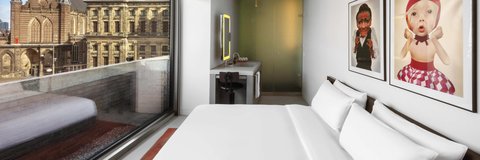 King Wonderful Exchange Guest Room